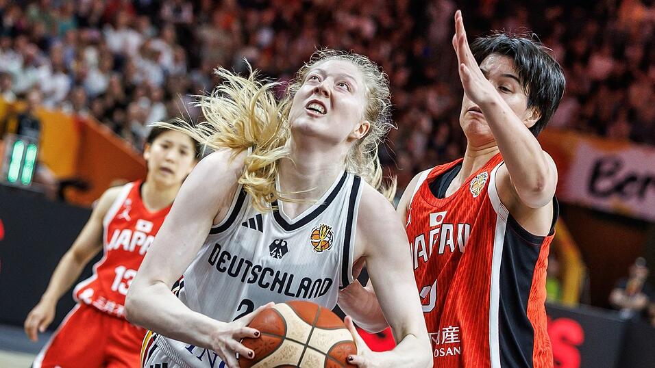 Frieda B&uuml;hner traf gegen Japan zweistellig.