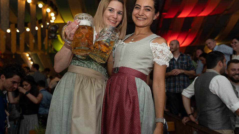 Die Partybilder vom Freitag, 11. August 2023, aus dem Festzelt Wenisch. Die Partybilder vom Freitag, 11. August 2023, aus dem Festzelt Wenisch.