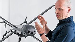 Das Rüstungsunternehmen Helsing - hier Mitgründer Gundbert Scherf - kooperiert künftig mit Schaeffler. (Archivbild)