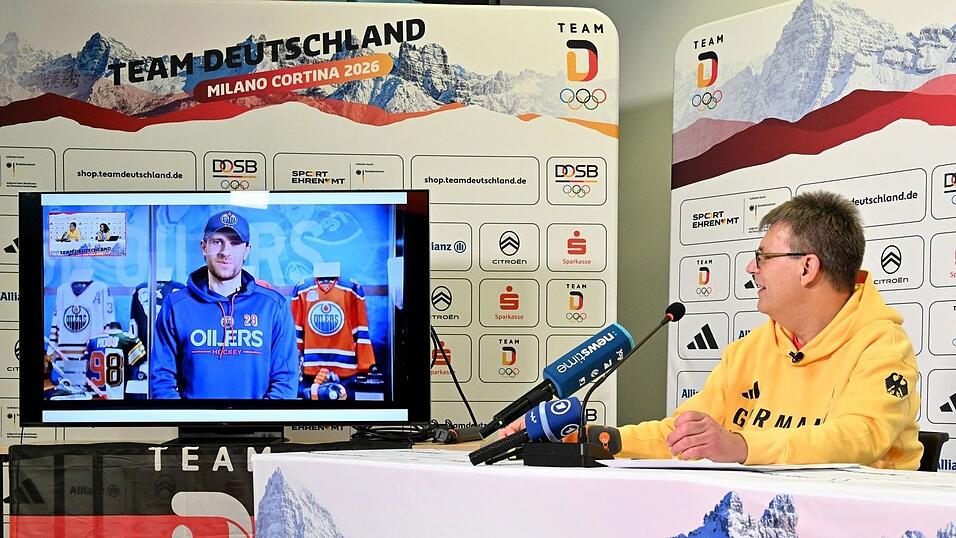 Thomas Weikert (r) weist vereinzelte Kritik an der Wahl von Leon Draisaitl zum deutschen Fahnentr&auml;ger bei der Olympia-Er&ouml;ffnungsfeier zur&uuml;ck.