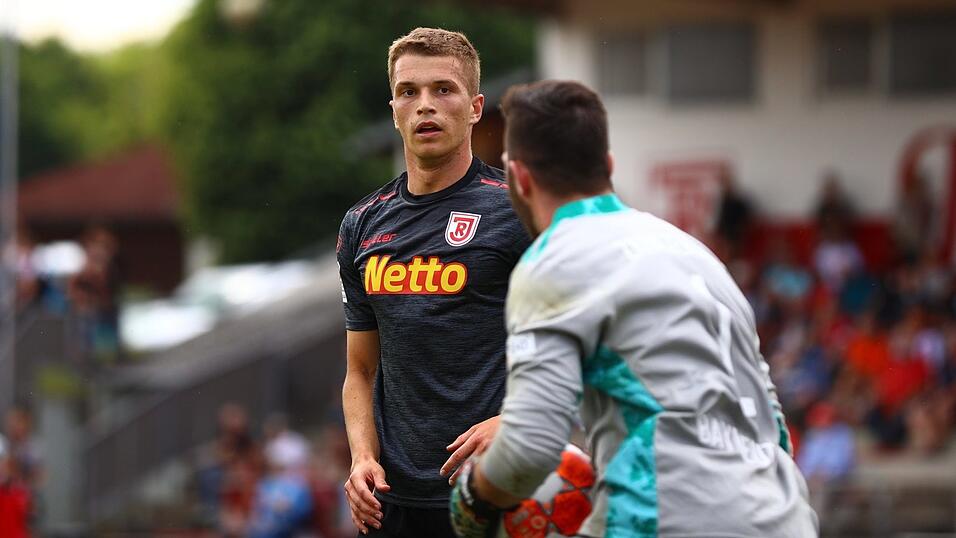 Der SSV Jahn Regensburg hat am Samstagnachmittag 4:0 gegen die SpVgg Bayreuth gewonnen.
