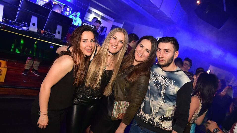 Schickes Parytvolk im Stars am Samstag in Landshut