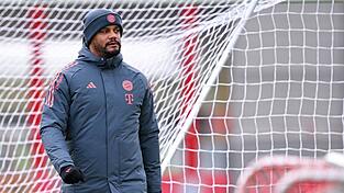 Bayern-Trainer Vincent Kompany hofft auf einen Sieg.