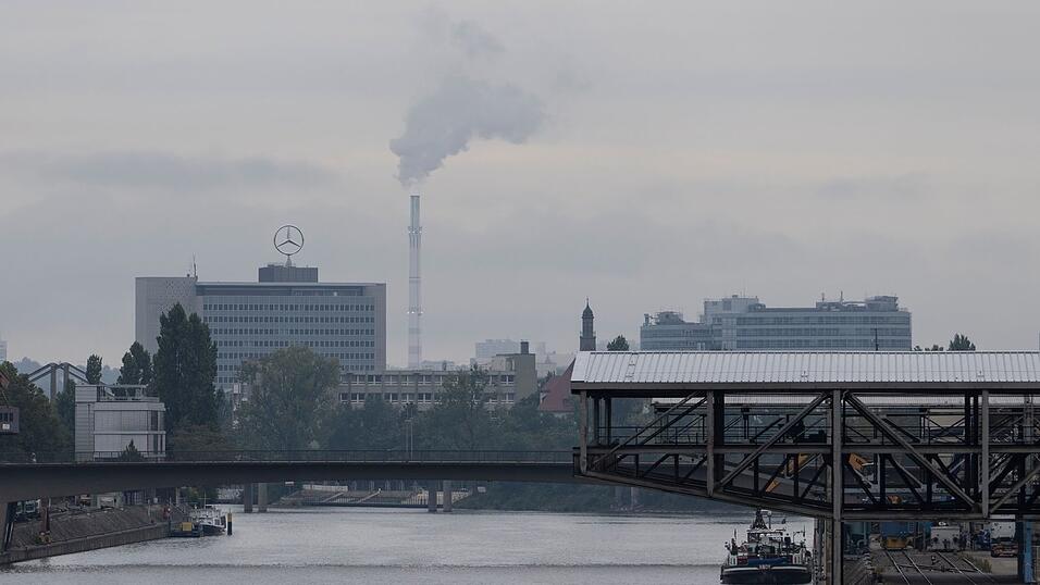Trübe Aussichten in Stuttgart: Im Haushalt der Stadt fehlen Hunderte Millionen Euro. (Archivbild)