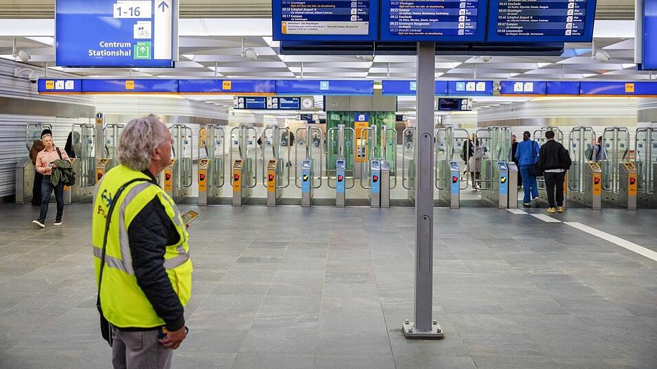 Sabotage im Bahnverkehr der Niederlande f&uuml;hrte zu erheblichen St&ouml;rungen.