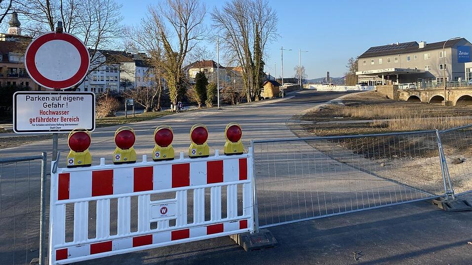Jetzt gilt&rsquo;s: N&auml;chste Woche l&auml;uft die Umfahrung der Flutbr&uuml;cke an. &Uuml;ber den Sommer wird die Br&uuml;cke neugebaut.