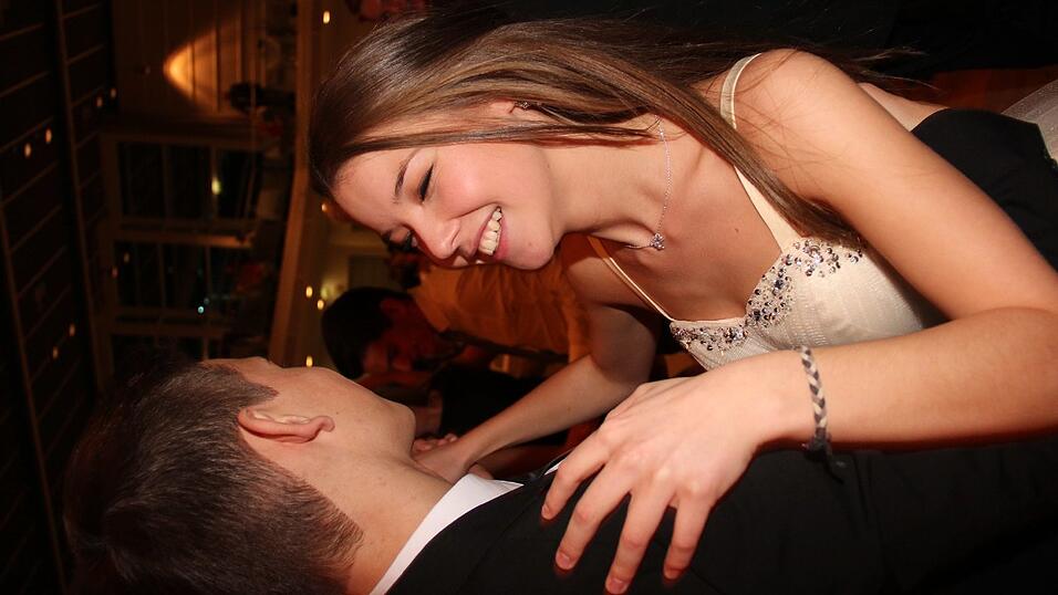 Die Bilder vom Abschlussball der Tanzschule Seidel in der Fraunhofer-Halle am 28. November. Die Bilder vom Abschlussball der Tanzschule Seidel in der Fraunhofer-Halle am 28. November.