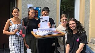 Im Mai 2021 erschien das erste Magazin, das das Team in Passau präsentierte.