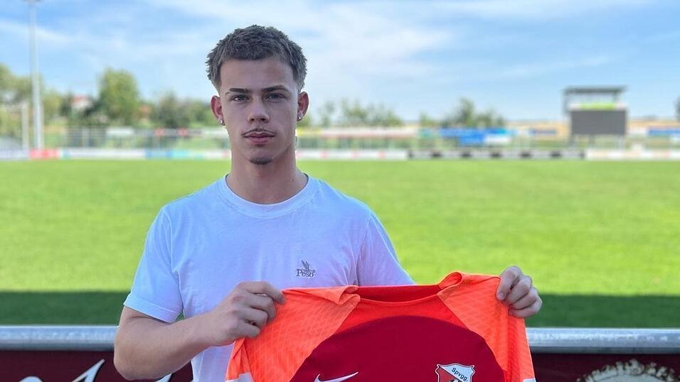 Neu-Dorfbua Matthias Mittig will sich nach seinem Wechsel von GW Deggendorf bei der SpVgg Hankofen schnell etablieren. Neu-Dorfbua Matthias Mittig will sich nach seinem Wechsel von GW Deggendorf bei der SpVgg Hankofen schnell etablieren.