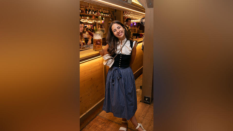 Die Partybilder vom Montag, 18. August, aus dem Festzelt Krönner. Die Partybilder vom Montag, 18. August, aus dem Festzelt Krönner.