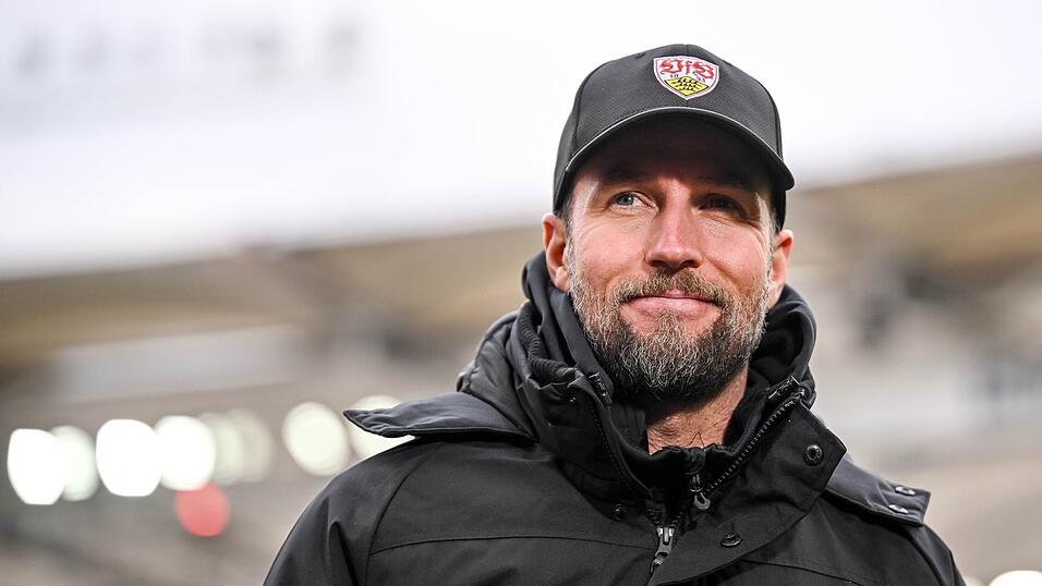 Sebastian Hoene&szlig; steht beim VfB Stuttgart noch bis 2027 unter Vertrag.