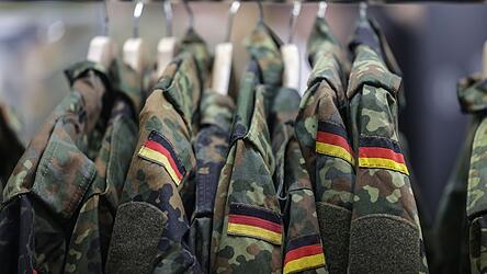 Freiwilligkeit ist schön, aber im Ernstfall viel zu wenig. Freiwilligkeit ist schön, aber im Ernstfall viel zu wenig.