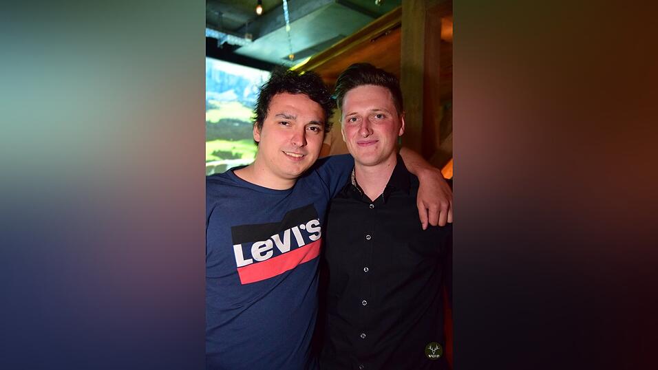 'Hoch die Hände, Wochenende' - so 'Wuid' wurde gefeiert in Straubing. 'Hoch die Hände, Wochenende' - so 'Wuid' wurde gefeiert in Straubing.