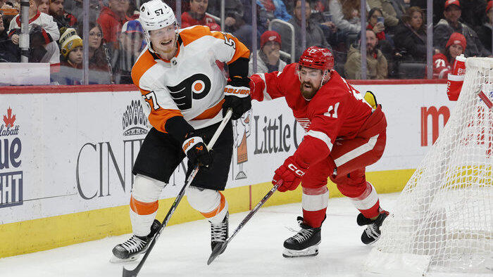 Die Erfahrung von insgesamt 75 NHL-Partien, die er für die Philadelphia Flyers absolvierte, bringt Stürmer Wade Allison mit naach Straubing. Die Erfahrung von insgesamt 75 NHL-Partien, die er für die Philadelphia Flyers absolvierte, bringt Stürmer Wade Allison mit naach Straubing.