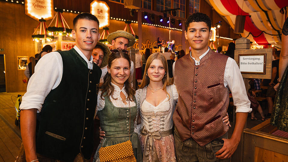 Die Partybilder vom Sonntag, 18. August, aus dem Festzelt Kr&ouml;nner.