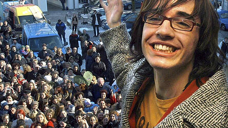 Gefeierter Star, Identifikationsfigur einer ganzen Generation - Lana Kaiser, die 2003 als Daniel Küblböck durch die Castingshow „Deutschland sucht den Superstar“ (DSDS) berühmt wurde.