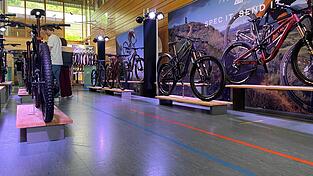 Auch das Tagungszentrum Tala beherbergt seit vergangenem Jahr eine Händlermesse: die „Trek World“ des Fahrradherstellers Trek.