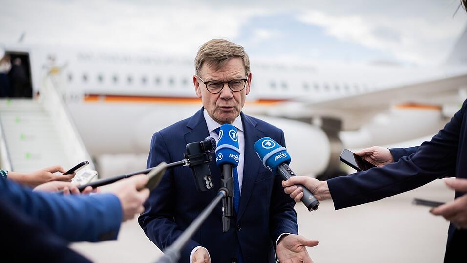 Außenminister Wadephul äußert sich zu den Vorgängen in der Türkei. Außenminister Wadephul äußert sich zu den Vorgängen in der Türkei.