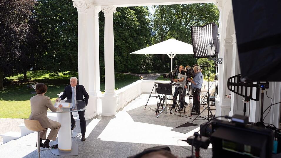 Bundespräsident Frank-Walter Steinmeier im ZDF-Sommerinterview Bundespräsident Frank-Walter Steinmeier im ZDF-Sommerinterview