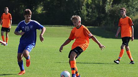Christian Breuer erzielte beim Spiel in Altdorf den 2:1-Siegtreffer f&uuml;r die B-Junioren.