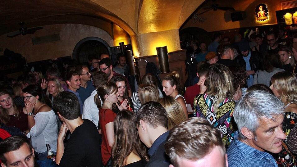 19 Jahre Beatschuppen Landshut! Das wurde am Freitag mit einer Schlagerparty gefeiert.