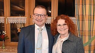 Landratskandidat Andreas Fischer und Biburgs Bürgermeisterin Bettina Danner belegen die ersten beiden Listenplätze der SLU.