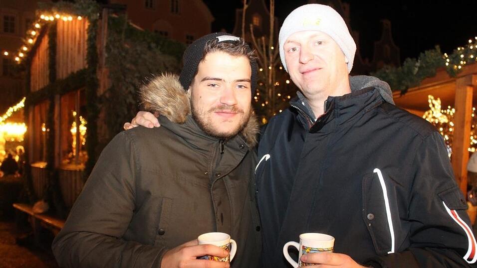 Weihnachtszeit am Christkindlmarkt und bei der H&uuml;ttengaudi in Landshut.