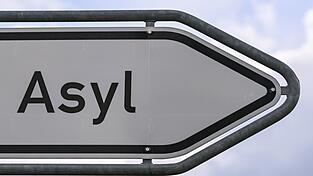 F&uuml;r die meisten Syrer entf&auml;llt nach Ansicht der CSU nach dem Ende des B&uuml;rgerkriegs der Schutzgrund. (Symbolbild)