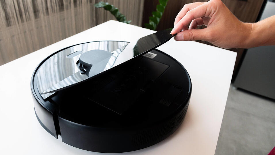 Der Dieb versuchte, den gestohlenen Staubsaugerroboter online zu verscherbeln. (Symbolbild)&nbsp;