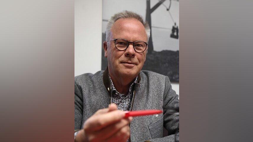 Klaus Unterharnscheidt Klaus Unterharnscheidt