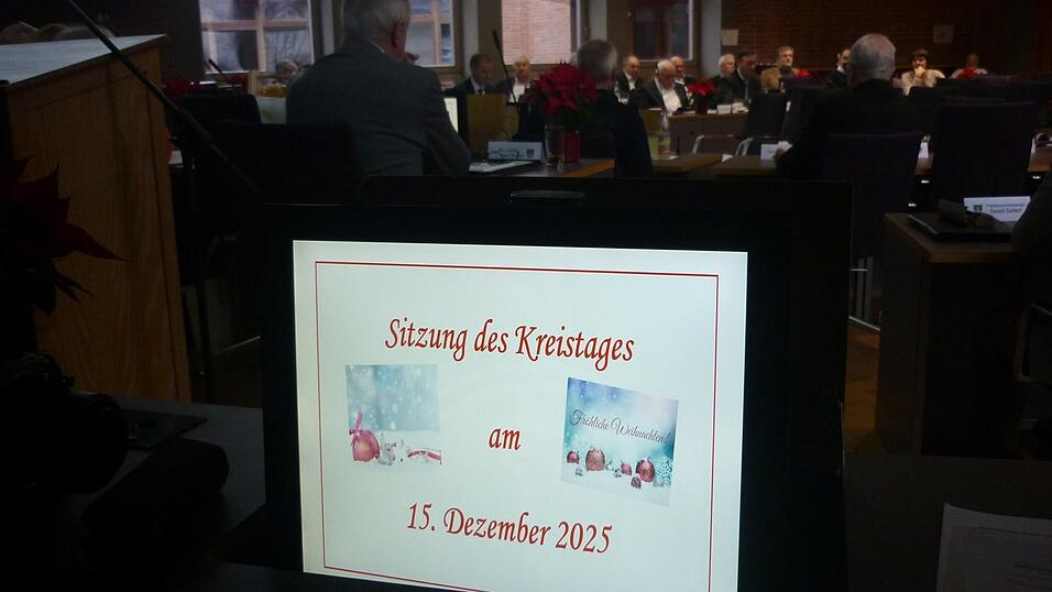 Am Montagnachmittag war die Jahresschlusssitzung. Am Montagnachmittag war die Jahresschlusssitzung.