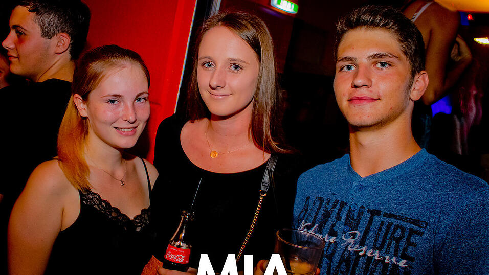 Beste Stimmung auf der Oberstufenparty im Mia Nightclub in Cham. Beste Stimmung auf der Oberstufenparty im Mia Nightclub in Cham.