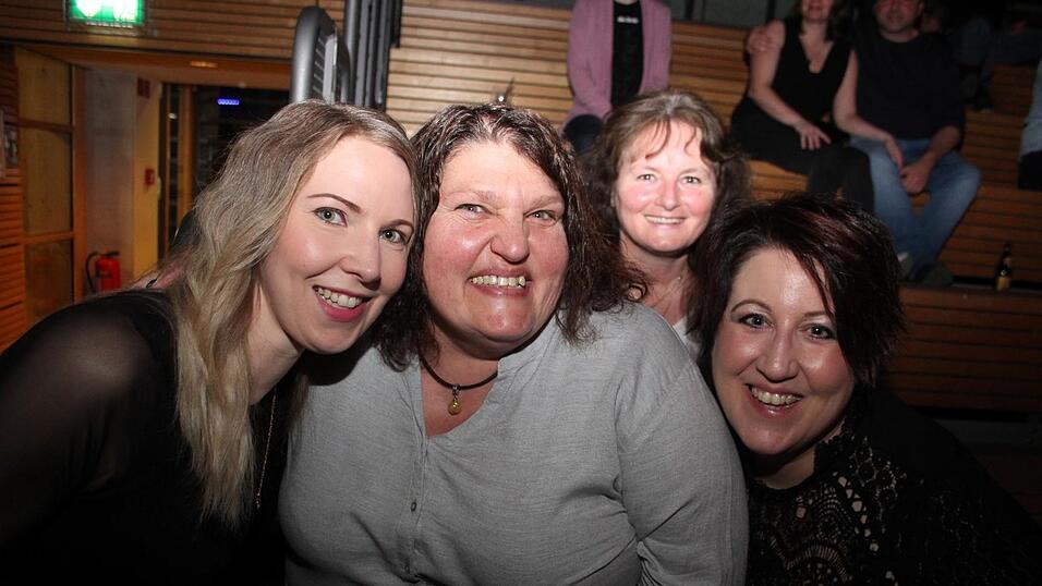 So schön war die Ü30-Party in Essenbach. So schön war die Ü30-Party in Essenbach.