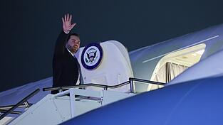 US-Vizepr&auml;sident Vance reiste am Freitag wieder ab - und lie&szlig; viele in M&uuml;nchen irritiert zur&uuml;ck.