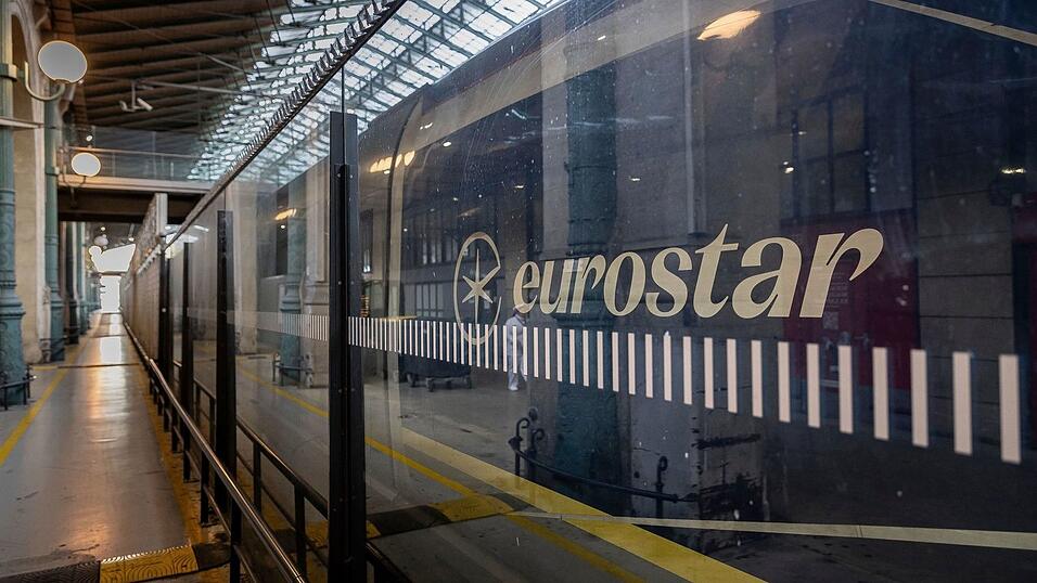 Der Eurostar verbindet London derzeit direkt mit Paris, Brüssel und Amsterdam. Der Eurostar verbindet London derzeit direkt mit Paris, Brüssel und Amsterdam.