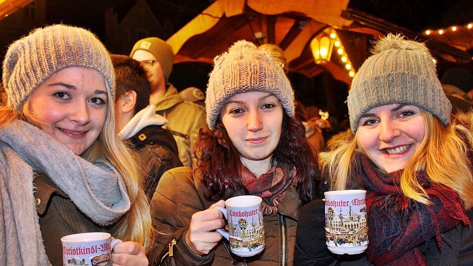 Am Donnerstagabend ist der Landshuter Christkindlmarkt eröffnet worden. Am Donnerstagabend ist der Landshuter Christkindlmarkt eröffnet worden.