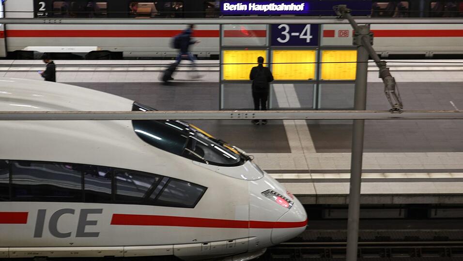 Auch die Gleise drei und vier sind von den Bauarbeiten betroffen. (Archivbild) Auch die Gleise drei und vier sind von den Bauarbeiten betroffen. (Archivbild)