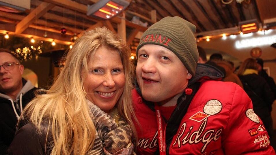 In Landshut lockten am Wochenende der Kunsthandwerkermarkt und die H&uuml;ttengaudi zahlreiche Besucher an.