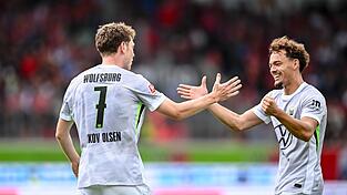 Brachte den VfL in Führung: Der Däne Andreas Skov Olsen (l.).