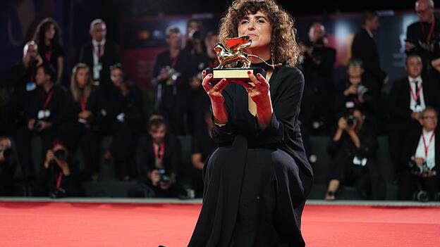 Sie ist die achte Frau, die den Goldenen L&ouml;wen in der Geschichte der Filmfestspiele gewinnt: May el-Toukhy.
