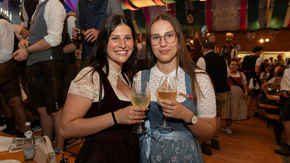 Die Partybilder vom Samstag, 17. August, aus dem Festzelt Weckmann. Die Partybilder vom Samstag, 17. August, aus dem Festzelt Weckmann.