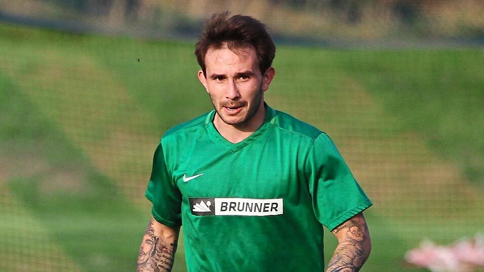 Mittlerweile ist Christoph Siefkes f&uuml;r die Spielgemeinschaft Malgersdorf/Ruhstorf in der A-Klasse aktiv.