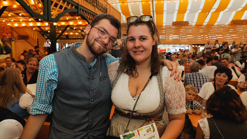 Die Partybilder vom Samstag, 10. August 2024, aus dem Festzelt Nothaft. Die Partybilder vom Samstag, 10. August 2024, aus dem Festzelt Nothaft.