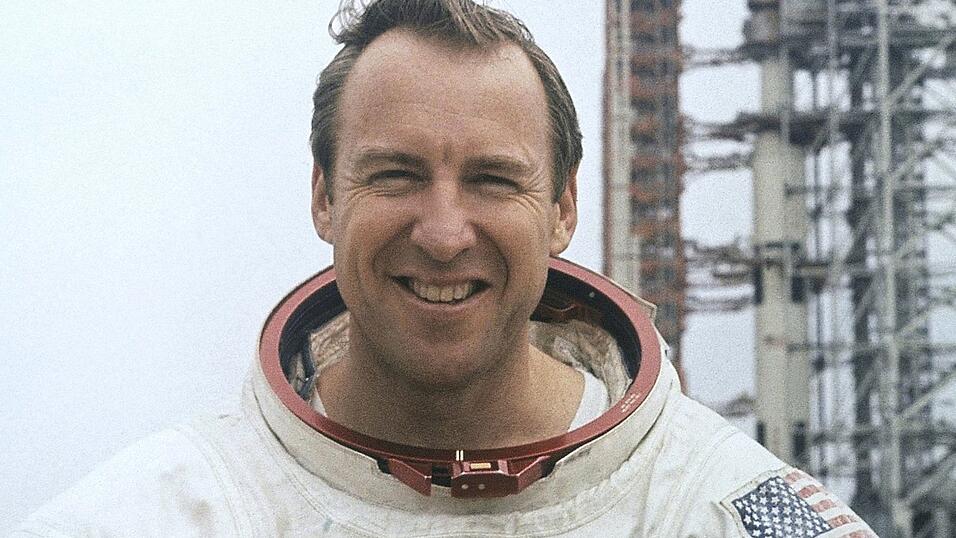 Lovell war auch Teil der ersten Mondumkreisung mit Apollo 8 im Jahr 1968. (Archivbild) Lovell war auch Teil der ersten Mondumkreisung mit Apollo 8 im Jahr 1968. (Archivbild)
