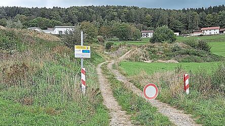 Die Erdaushubdeponie wird nun geschlossen und womöglich bis Jahresende begradigt.