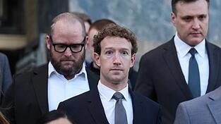 Mark Zuckerbergs Konzern Meta verf&uuml;gt allein &uuml;ber ein Verm&ouml;gen von 220 Milliarden US-Dollar. (Archiv)