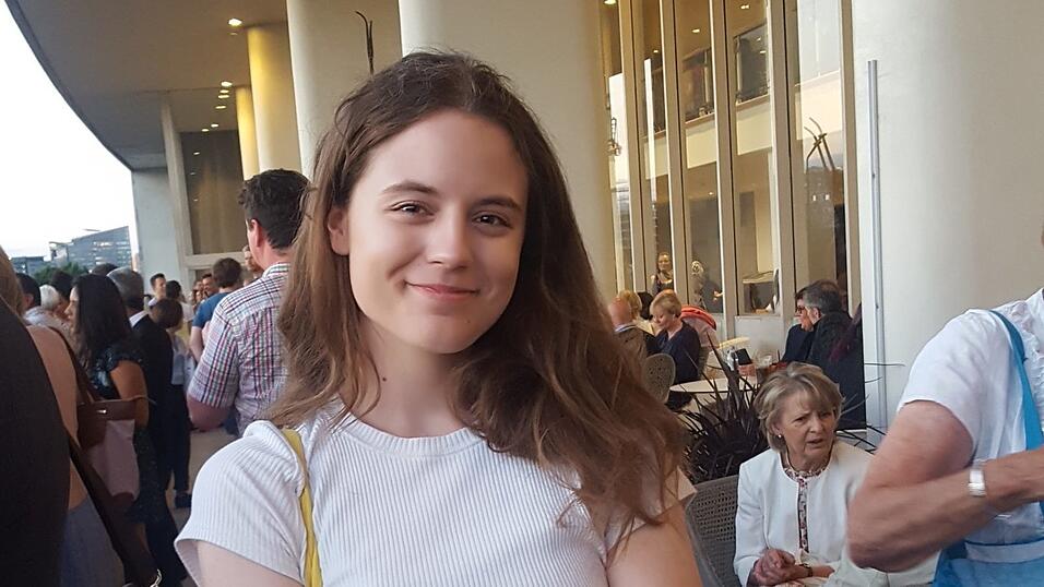 Magdalena Schmidbauer studiert in England und schreibt für unsere Freischreiben-Seite. Magdalena Schmidbauer studiert in England und schreibt für unsere Freischreiben-Seite.