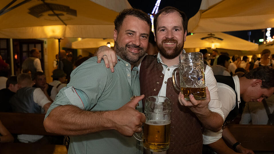 Die Partybilder vom Montag, 14. August 2023, aus dem Festzelt Reisinger. Die Partybilder vom Montag, 14. August 2023, aus dem Festzelt Reisinger.