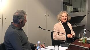 Die zweite Bürgermeisterin Helene Sigloch im Gespräch mit Moderator Jürgen Herda. Die zweite Bürgermeisterin Helene Sigloch im Gespräch mit Moderator Jürgen Herda.