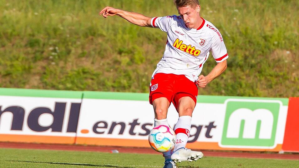 Benedikt Fischer traf zum zwischenzeitlichen 2:0 f&uuml;r den SSV Jahn II.